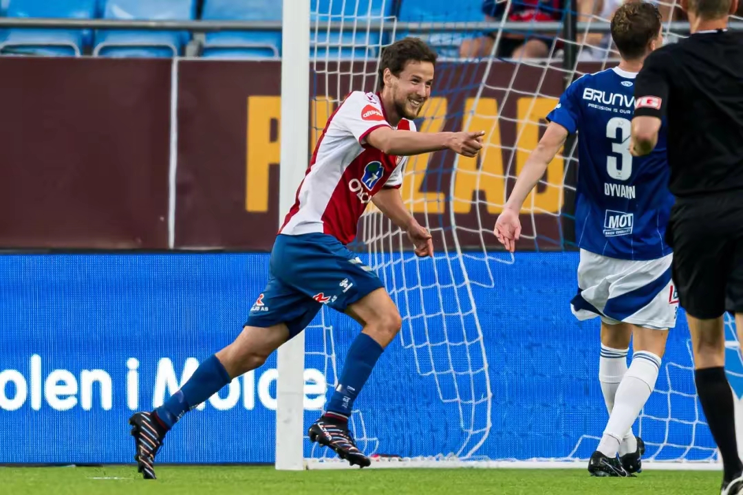 包含赛前华盛顿奇才造点机会:欧超杯节点到来;气氛紧张;身体对抗强度拉满的词条 包含赛前华盛顿奇才造点机会:欧超杯节点到来;气氛紧张;身体对抗强度拉满的词条